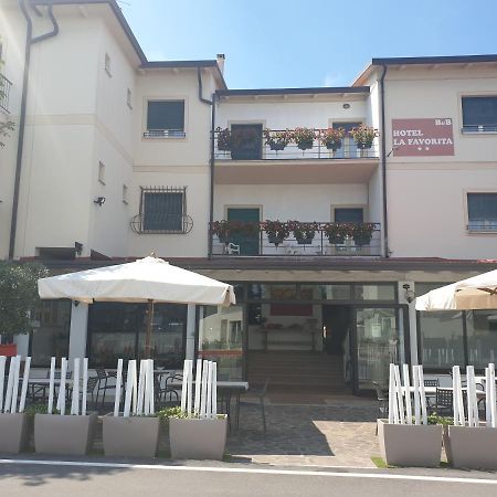 Hotel La Favorita Peschiera del Garda Luaran gambar