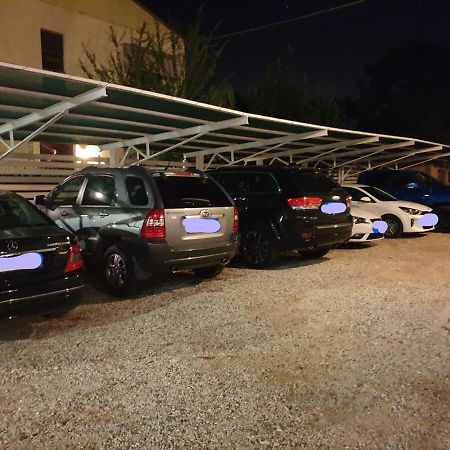 Hotel La Favorita Peschiera del Garda Luaran gambar