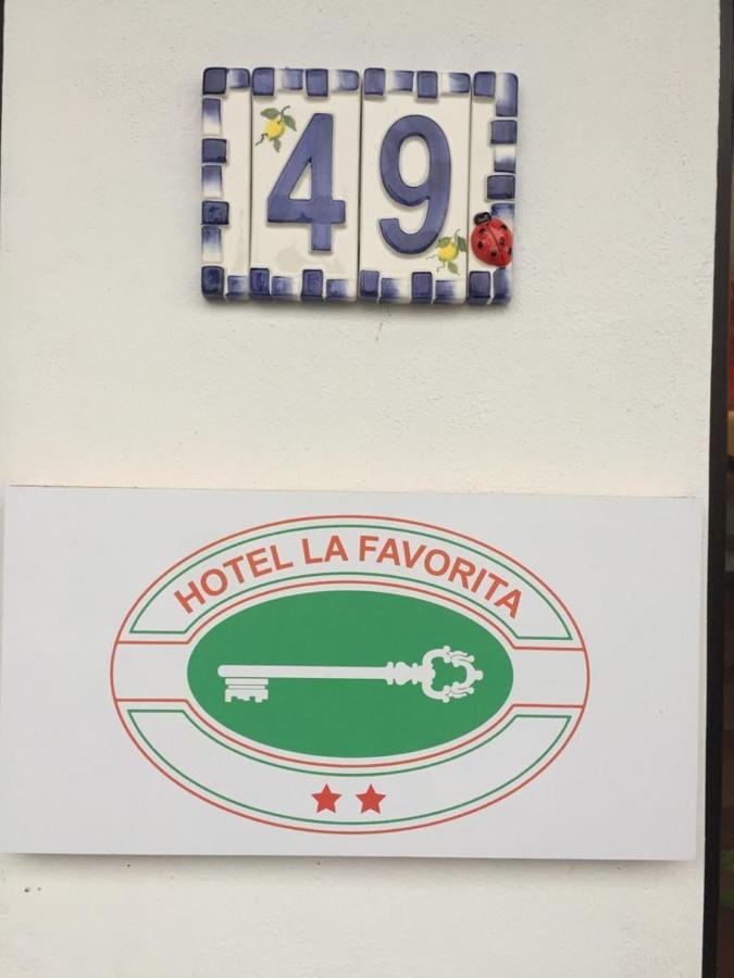 Hotel La Favorita Peschiera del Garda Luaran gambar