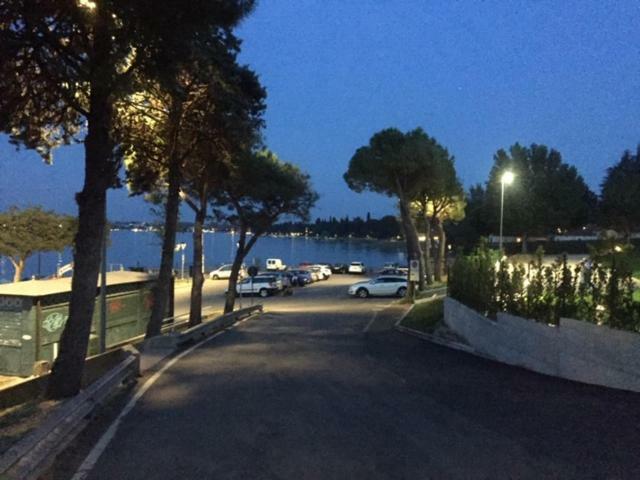 Hotel La Favorita Peschiera del Garda Luaran gambar